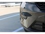 Volvo XC40 B4 Automaat Plus Black Edition | Verwarmbare voorstoelen | Verwarmbaar stuurwiel | Premium audio by Harman Kardon | Panoramadak | Rondom zichtcamera | 20 inch Lichtmetalen velgen | Alarmklasse 3