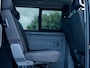 Volkswagen Transporter 2.0 TDI L2H1 30 DC Caravelle Highline | Trekhaak | 6 Zits | Navigatie | Camera | 19'' Lichtmetalen Velgen | Cruise Control | Stoelverwarming | Climate Control | Metallic Lak | All Season Banden | PDC | Dealer Onderhouden |