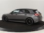 Mercedes-Benz A-klasse 180 Business Solution AMG | Panoramadak | Stoelverwarming | Leder/Alcantara | Camera | Navigatie | Widescreen | Designo Mountaingrijs Magno