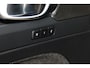 Volvo EX40 Single Motor Extended Range Plus Black Ed. 82 kWh | Verwarmbare voorstoelen | Verwarmbaar stuurwiel | Premium audio by Harman Kardon | 20 inch Lichtmetalen velgen | Alarmklasse 3
