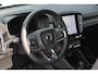 Volvo EX40 Single Motor Extended Range Plus Black Ed. 82 kWh | Verwarmbare voorstoelen | Verwarmbaar stuurwiel | Premium audio by Harman Kardon | 20 inch Lichtmetalen velgen | Alarmklasse 3