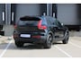 Volvo EX40 Single Motor Extended Range Plus Black Ed. 82 kWh | Verwarmbare voorstoelen | Verwarmbaar stuurwiel | Premium audio by Harman Kardon | 20 inch Lichtmetalen velgen | Alarmklasse 3