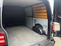 Volkswagen Transporter 2.0TDI 150PK AUTOMAAT HIGHLINE CARPLAY AIRCO TREKHAAK ZEER NETTE BUS! NAP ORIGINEEL NEDERLANDS