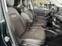 Fiat 500X Cross 1.4 Turbo MultiAir CrossPlus Achteruitrijcamera - Airco - Cruise control - Parkeersensoren achter - Multifunctioneel stuurwiel - Navigatie full map - Licht metalen velgen 18 inch - Keyless entry - Keyless start - Bluetoo Mistlampen voor - Radio