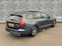 Volvo V60 2.0 T6 Plug-in hybrid AWD Plus Dark | Trekhaak | 360 camera | Harman Kardon audio | Verwarmbare voorruit |
