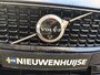 Volvo V60 2.0 T6 Plug-in hybrid AWD Plus Dark | Trekhaak | 360 camera | Harman Kardon audio | Verwarmbare voorruit |