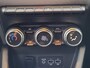 Renault Clio 1.6 E-Tech Hybrid 140 Business Zen Automaat / Airco / Navigatie / DAB / Apple Carplay / Android Auto / Parkeersensor achter /