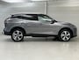 Nissan Qashqai 1.3 MHEV Xtronic Premiere Edition / Trekhaak 1800 KG / Eerste Eigenaar / Navigatie / Panoramadak / 360 Graden Camera / Adaptive Cruise Control /