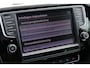 Volkswagen Passat Variant 1.8 TSI Highline Business R Automaat | 180pk | R-Line | Panoramadak | Active Info Display | Trekhaak | Stoelverwarming | LED | 18 Inch | Keyless
