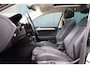 Volkswagen Passat Variant 1.8 TSI Highline Business R Automaat | 180pk | R-Line | Panoramadak | Active Info Display | Trekhaak | Stoelverwarming | LED | 18 Inch | Keyless