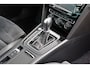 Volkswagen Passat Variant 1.8 TSI Highline Business R Automaat | 180pk | R-Line | Panoramadak | Active Info Display | Trekhaak | Stoelverwarming | LED | 18 Inch | Keyless