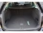 Volkswagen Passat Variant 1.8 TSI Highline Business R Automaat | 180pk | R-Line | Panoramadak | Active Info Display | Trekhaak | Stoelverwarming | LED | 18 Inch | Keyless