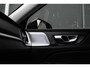 Volvo V60 2.0 T8 Plug-in hybrid AWD Ultra Dark | Massagestoelen | Elektrische trekhaak | Geventileerde stoelen | Bowers & Wilkins Hifi | 360 Camera