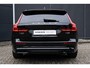 Volvo V60 2.0 T8 Plug-in hybrid AWD Ultra Dark | Massagestoelen | Elektrische trekhaak | Geventileerde stoelen | Bowers & Wilkins Hifi | 360 Camera