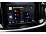 Volvo V60 2.0 T8 Plug-in hybrid AWD Ultra Dark | Massagestoelen | Elektrische trekhaak | Geventileerde stoelen | Bowers & Wilkins Hifi | 360 Camera