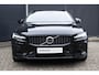 Volvo V60 2.0 T8 Plug-in hybrid AWD Ultra Dark | Massagestoelen | Elektrische trekhaak | Geventileerde stoelen | Bowers & Wilkins Hifi | 360 Camera