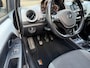 Volkswagen Up! 1.0 Active, 53.192 km Clima/Camera/Cruise/Etc!