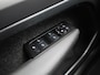 Volvo XC40 1.5 T4 Recharge R-Design | PANO | CAMERA | KEYLESS | STOEL- EN STUURVERW. | TREKHAAK