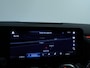 Mercedes-Benz GLA 200 Business Solution AMG | Achteruitrijcamera | Nightpakket | Sfeerverlichting | Apple Carplay | Inclusief 24 maanden MB Certified garantie voor Europa.