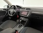Volkswagen Tiguan 1.5 TSI 150PK ACT R-Line | Pano | Virtual | Carplay | Camera | LED | Adaptive Cruise | Dodehoek