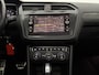 Volkswagen Tiguan 1.5 TSI 150PK ACT R-Line | Pano | Virtual | Carplay | Camera | LED | Adaptive Cruise | Dodehoek