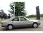Mercedes-Benz 200-Serie 200-500 (W124) 260 E NETTE AUTO! AUTOMAAT