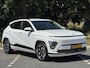 Hyundai Kona Electric Premium 65.4 kWh | Lederen bekleding incl ventilatie & verwarming | Navi & Apple Carplay & Android Auto | 360 Camera| Dodehoek detectie  |  | 17'' Lmv |