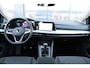 Volkswagen Golf 1.0 TSI 110pk Life | Trekhaak | Navigatie | Volautomatische Airconditioning