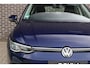Volkswagen Golf 1.0 TSI 110pk Life | Trekhaak | Navigatie | Volautomatische Airconditioning