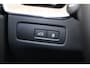 Volvo XC60 T6 350PK Ultra Dark | Black Pack | 360° | Luchtvering | B&W Audio | Panoramadak | Getint Glas