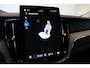 Volvo XC60 T6 350PK Ultra Dark | Black Pack | 360° | Luchtvering | B&W Audio | Panoramadak | Getint Glas