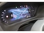 Volvo XC60 T6 350PK Ultra Dark | Black Pack | 360° | Luchtvering | B&W Audio | Panoramadak | Getint Glas