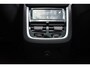 Volvo XC90 T8 455PK Automaat Plug-in hybrid AWD Ultimate Dark / Bowers & Wilkins / Luchtvering / Head Up Display / 360 Camera / Massagestoelen / Gelaagde Zijruiten / Trekhaak /