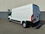 Opel Movano 2.2D 120PK L3H2 3-Persoons Navi DAB+ Airco Cruise Control Bluetooth Edition Treeplank Betonplex Vloer Wandbetimmering Schuifdeur 1e Eigenaar Euro 6