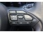 Toyota Yaris Cross 1.5 HYBRID STYLE PANORAMADAK HEAD-UP KEYLESS STOEL/STUURVERWARMING 17"LM-VELGEN PRIVACY-GLASS LED EL-ACHTERKLEP