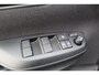 Toyota Yaris Cross 1.5 HYBRID STYLE PANORAMADAK HEAD-UP KEYLESS STOEL/STUURVERWARMING 17"LM-VELGEN PRIVACY-GLASS LED EL-ACHTERKLEP