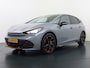 CUPRA Born Performance One 62kWh SOH=95% Navi Sport Stoelen+Elektr.Verst.+Verwarmd Adaptive-Cruise-C Camera Park-Assist+PDC-v+a Smart-Assist Apple Carplay Android-Auto Interieur-Klimatisering/programma 19" DAB ECC Full-Link Virtual Cockpit Seat-Connect/online-Services Adaptive-Led Uitwijk-assistent Priv.Glass Keyless Advanced E-sound-Luidspreker 1e Eigenaar Origineel Nederlandse Auto Accu Garantie tot 160.000km / April 2030