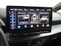 CUPRA Born Performance One 62kWh SOH=95% Navi Sport Stoelen+Elektr.Verst.+Verwarmd Adaptive-Cruise-C Camera Park-Assist+PDC-v+a Smart-Assist Apple Carplay Android-Auto Interieur-Klimatisering/programma 19" DAB ECC Full-Link Virtual Cockpit Seat-Connect/online-Services Adaptive-Led Uitwijk-assistent Priv.Glass Keyless Advanced E-sound-Luidspreker 1e Eigenaar Origineel Nederlandse Auto Accu Garantie tot 160.000km / April 2030