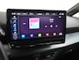 CUPRA Born Performance One 62kWh SOH=95% Navi Sport Stoelen+Elektr.Verst.+Verwarmd Adaptive-Cruise-C Camera Park-Assist+PDC-v+a Smart-Assist Apple Carplay Android-Auto Interieur-Klimatisering/programma 19" DAB ECC Full-Link Virtual Cockpit Seat-Connect/online-Services Adaptive-Led Uitwijk-assistent Priv.Glass Keyless Advanced E-sound-Luidspreker 1e Eigenaar Origineel Nederlandse Auto Accu Garantie tot 160.000km / April 2030