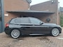 BMW 1-Serie 118i Edition M Sport Shadow Line Panoramadak / Apple Carplay / Stoelverwarming / Cruise Controle /