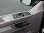 Volkswagen Transporter 2.0TDI Lang Black Edition | Multimedia | Camera | 3-Persoons | Betimmering