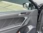 Volkswagen Tiguan 1.5 TSI R-Line Business+ Pano | Trekhaak | 20 Inch | Camera