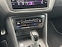Volkswagen Tiguan 1.5 TSI R-Line Business+ Pano | Trekhaak | 20 Inch | Camera