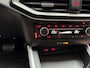 SEAT Arona 1.0 TSI Style Business Connect |Navigatie| Stoelverwarming| Climate control| Cruise control|