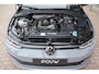 Volkswagen Golf Variant 1.0 TSI 110pk Life | Trekhaak Wegklapbaar | Navigatie | PDC | Adaptieve Cruise Control