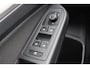 Volkswagen Golf Variant 1.0 TSI 110pk Life | Trekhaak Wegklapbaar | Navigatie | PDC | Adaptieve Cruise Control