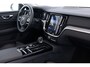 Volvo V60 2.0 T8 Plug-in hybrid AWD Ultra Dark | PANORAMADAK | harman/kardon | Trekhaak -HEMELVAART OPEN!-