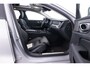 Volvo V60 2.0 T8 Plug-in hybrid AWD Ultra Dark | PANORAMADAK | harman/kardon | Trekhaak -HEMELVAART OPEN!-
