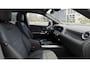 Mercedes-Benz EQA 250 Business Solution AMG 67 kWh | Panoramadak | Keyless | 360 graden camera | Night | Memory | Headup | Stoelverwarming | Sfeerverlichting |