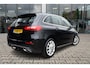 Mercedes-Benz B-klasse 180 Launch Edition | Camera | Cruise | 17 Inch |